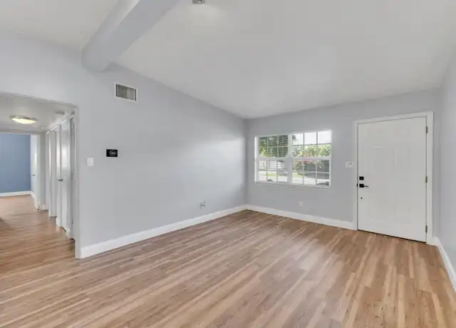 Property at 2903 E Michigan St, Orlando, FL, 32806, 3 beds, 2 baths, [object Object]