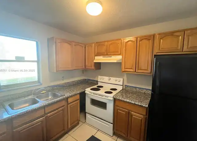 Property at 4160 NW 21st St Unit 249A, Lauderhill, FL, 33313, 2 beds, 1 bath, [object Object]