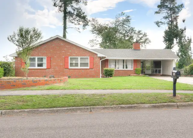 Property at 822 W Woodlawn Ave, North Augusta, SC, 29841, 4 beds, 2 baths, [object Object]