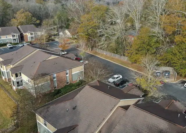 Property at Hollybrook Apartments - 320 Peachtree St, Edgefield, SC, 29824, 2-3 beds, 2 baths, [object Object]