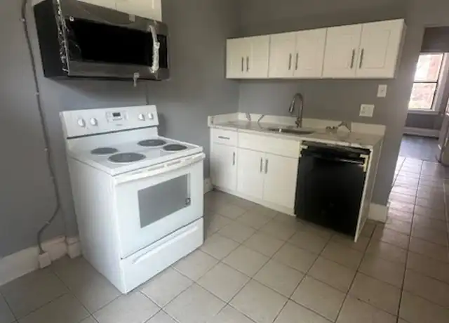 Property at 3017 Ashlyn St #2, Pittsburgh, PA, 15204, 2 beds, 1 bath, [object Object]