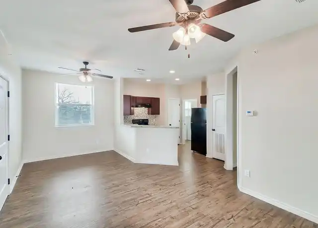 Property at Falcon Point Condos - 1915 Dartmouth St, College Station, TX, 77840, 1-2 bed, 1-2 bath, [object Object]