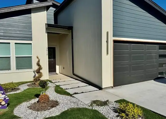 Property at 3012 Paluxy Trl, Granbury, TX, 76048, 3 beds, 2 baths, [object Object]
