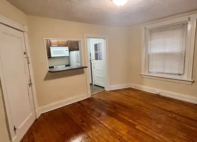 Property at 3033 Park Ave Apt 7, Richmond, VA, 23221, 1 bed, 1 bath, [object Object]