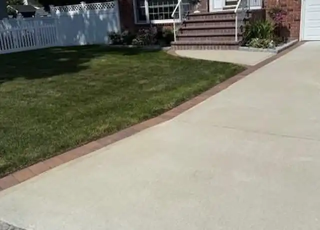 Property at 456 S 16th St, Lindenhurst, NY, 11757, 1 bed, 1 bath, [object Object]