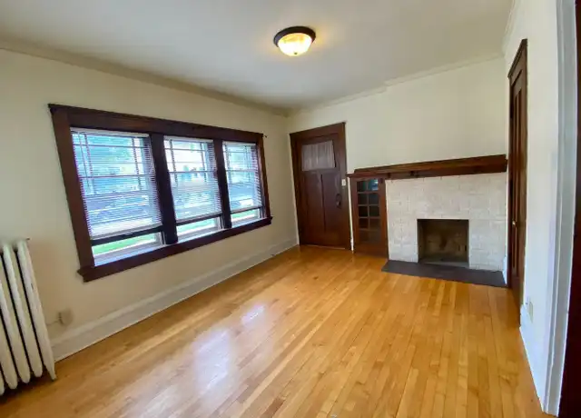 Property at 336 Norris Ct Unit 2, Madison, WI, 53703, 2 beds, 1 bath, [object Object]