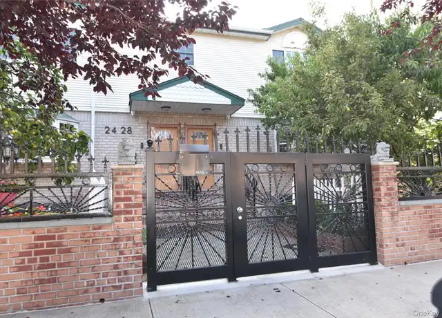 Property at 24-28 95th St Unit 2nd Floor, East Elmhurst, NY, 11369, 3 beds, 2 baths, [object Object]