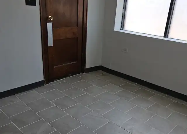 Property at 6217 N Milwaukee Ave Unit 2F, Chicago, IL, 60646, 2 beds, 1 bath, [object Object]