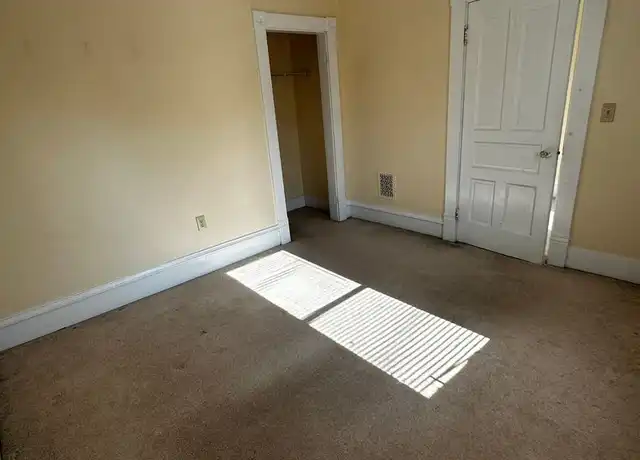 Property at 26 Park St, Burlington, VT, 05401, 5 beds, 2 baths, [object Object]