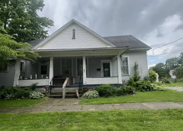 Property at 303 N Wood St Unit 1/2, Loudonville, OH, 44842, 2 beds, 1 bath, [object Object]