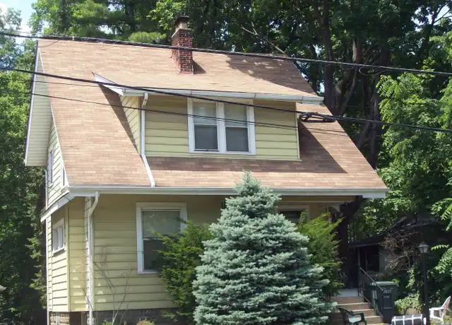 Property at 2627 Neil Ave, Columbus, OH, 43202, 3 beds, 1 bath, [object Object]