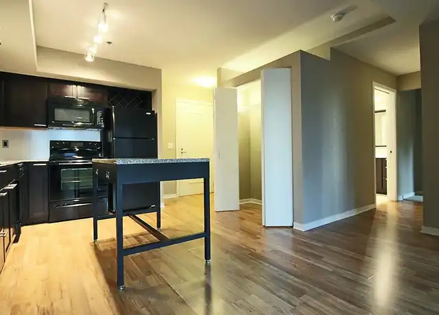 Property at 188 W Randolph St Unit 2-1, Chicago, IL, 60601, 2 beds, 1 bath, [object Object]
