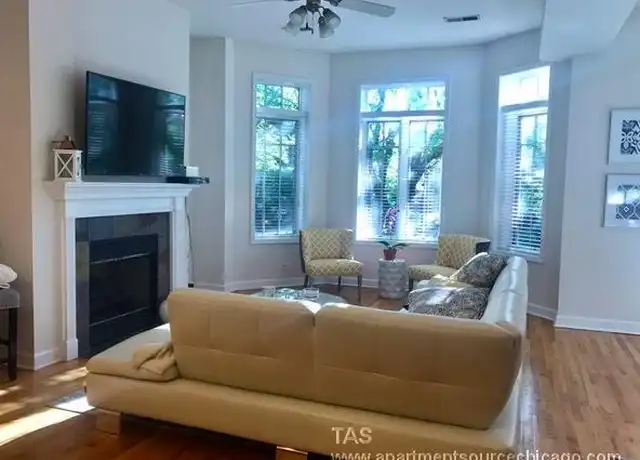 Property at 2049 N Sheffield Ave Unit 1f, Chicago, IL, 60614, 3 beds, 2 baths, [object Object]