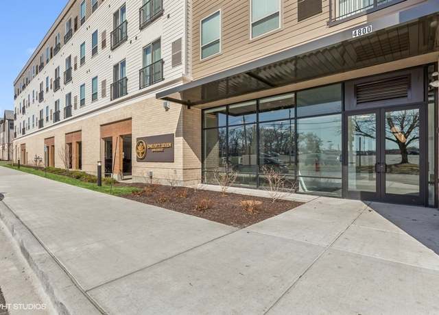 Photo of 4800 157th St Unit 402, Oak Forest, IL 60452