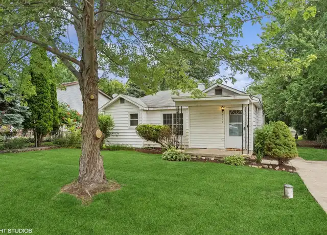 Property at 6112 Hillcrest Rd, Cary, IL, 60013, 3 beds, 1 bath, [object Object]