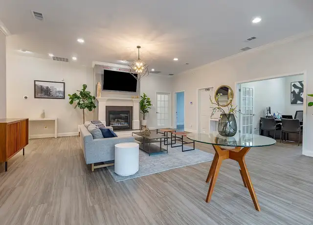 Photo of 1815 Sycamore Valley Dr, Reston, VA 20190