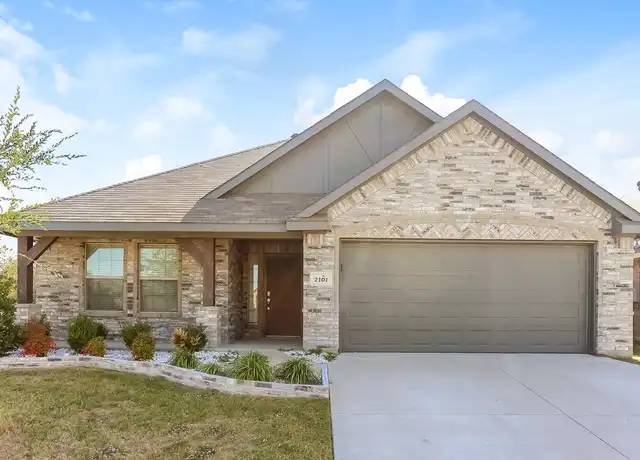 Property at 2101 Blakely Ct, Fort Worth, TX, 76134, 3 beds, 2 baths, [object Object]