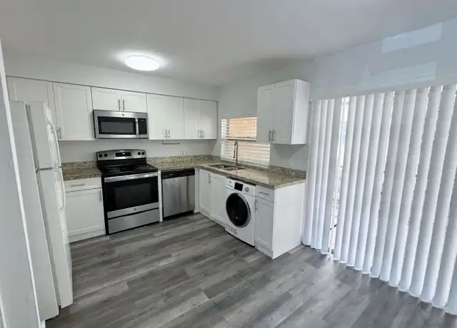 Property at 4409 Treehouse Ln Unit 24B, Tamarac, FL, 33319, 1 bed, 1 bath, [object Object]