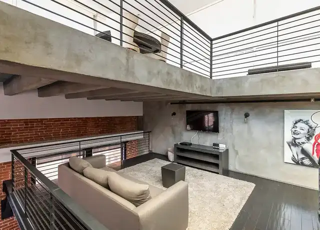 Property at Spring Tower Lofts - 639 S Spring St, Los Angeles, CA, 90014, 1-3 bed, 1-2 bath, [object Object]