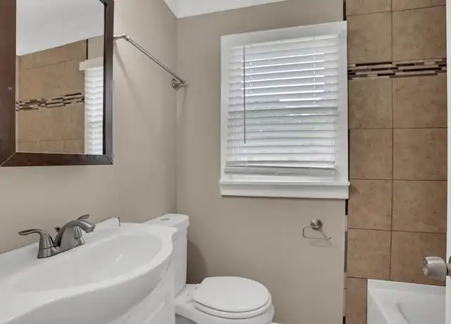 Property at 4087 Snapfinger Way, Decatur, GA, 30035, 3 beds, 2 baths, [object Object]
