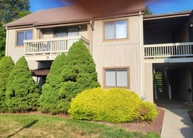 Property at 128 Sycamore Dr, Middletown, NY, 10940, 1 bed, 1 bath, [object Object]