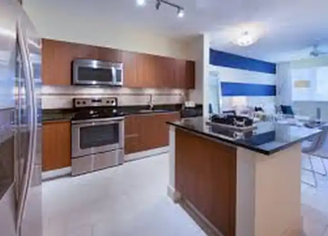 Property at 8265 Lake Dr Unit 452, Doral, FL, 33166, 1 bed, 1 bath, [object Object]