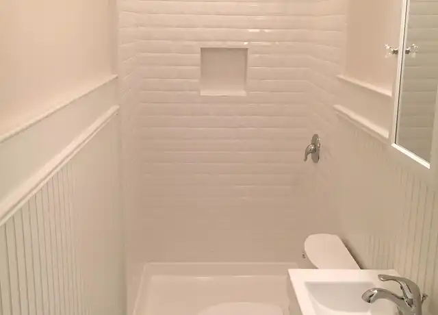 Property at 58 S Main St Unit 7, Nazareth, PA, 18064, 1 bed, 1 bath, [object Object]