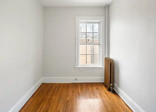 Property at 4 Goodwin Pl, Boston, MA, 02114, 1 bed, 1 bath, [object Object]