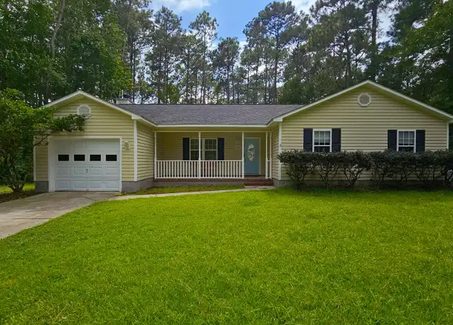 Property at 830 Wood Creek Dr, Hubert, NC, 28539, 4 beds, 2 baths, [object Object]