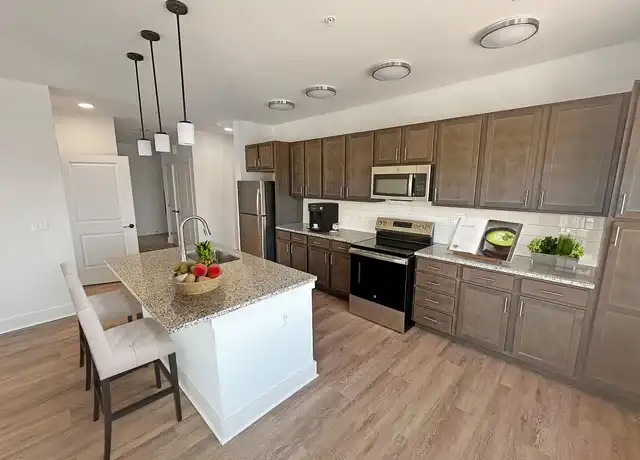 Property at Gordon Street Lofts - 112 N Georgia Ave, Greenville, SC, 29611, 2 beds, 2 baths, [object Object]