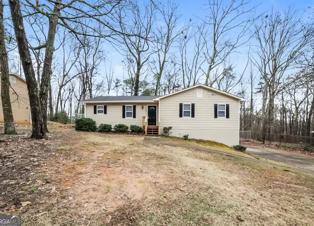 Property at 5885 S Quail Dr, Douglasville, GA, 30135, 3 beds, 2 baths, [object Object]