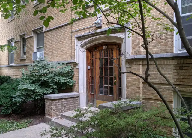Property at 828 Reba Pl Unit 34-3N, Evanston, IL, 60202, 2 beds, 1 bath, [object Object]