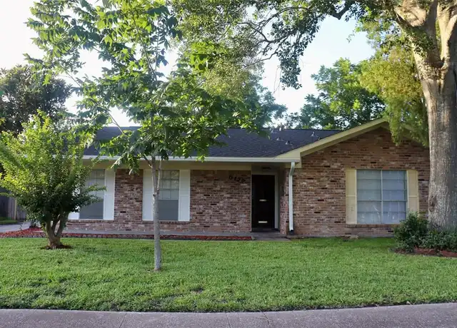 Property at 6122 Heatherbrook Dr, Houston, TX, 77085, 4 beds, 2 baths, [object Object]