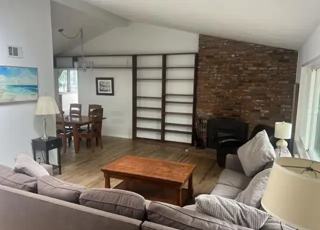 Property at 336 Glencrest Dr, Solana Beach, CA, 92075, 4 beds, 2 baths, [object Object]