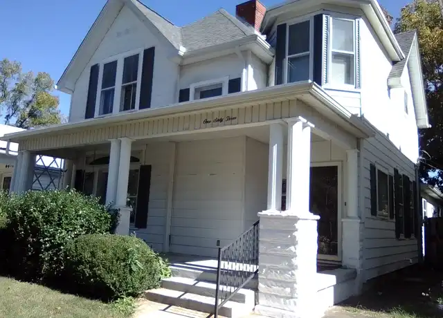 Property at 163 Vine St, Chillicothe, OH, 45601, 3 beds, 2 baths, [object Object]