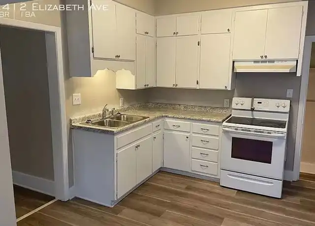 Property at 2412 Elizabeth Ave, Des Moines, IA, 50317, 2 beds, 1 bath, [object Object]