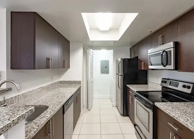 Property at Legacy Lakeview - 7575 Hampton Blvd, North Lauderdale, FL, 33068, 1-2 bed, 1-2 bath, [object Object]