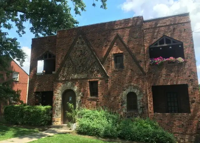 Property at 20 Bell Ave Unit 4, Pittsburgh, PA, 15205, 1 bed, 1 bath, [object Object]