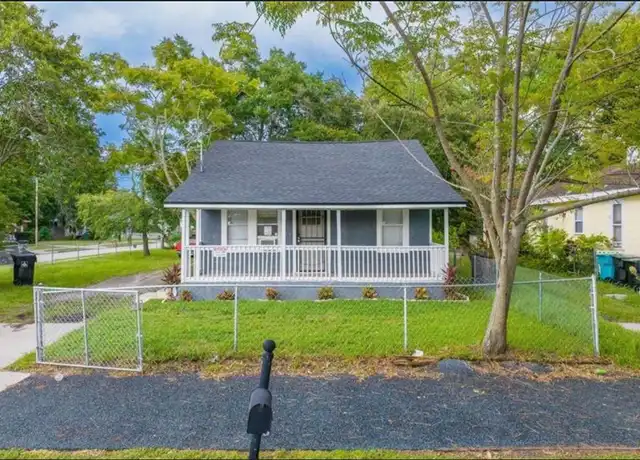 Property at 1405 S Westmoreland Dr, Orlando, FL, 32805, 3 beds, 2 baths, [object Object]