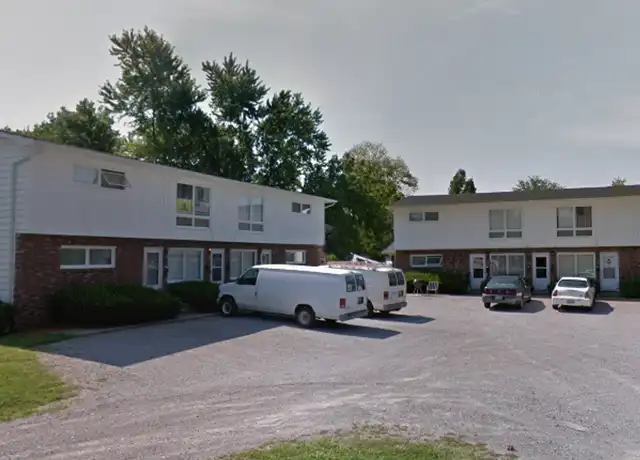 Property at 507 1st St Apt 1, Carterville, IL, 62918, 2 beds, 1 bath, [object Object]