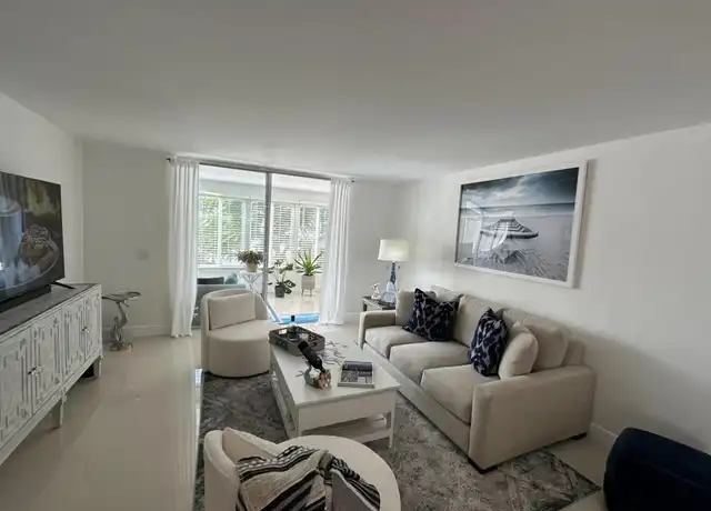 Property at 14773 Cumberland Dr Unit 301 D, Delray Beach, FL, 33446, 2 beds, 2 baths, [object Object]