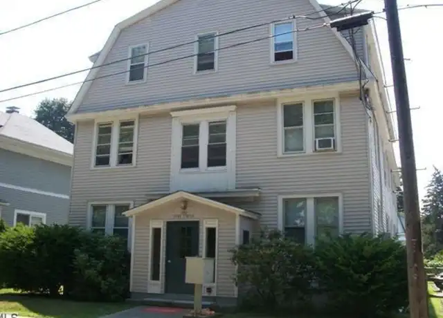 Property at 1 Park Cir Unit 8, Milford, CT, 06460, 1 bed, 1 bath, [object Object]