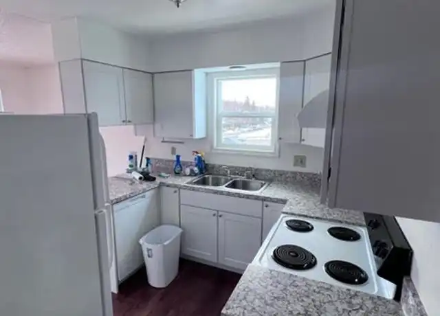Property at 6952 Weimer Rd Unit 3, Anchorage, AK, 99502, 2 beds, 1 bath, [object Object]