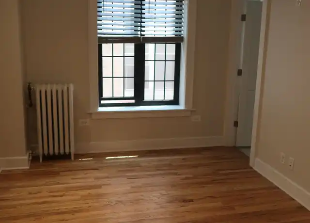 Property at 4526 N Sheridan Rd Unit 205, Chicago, IL, 60640, 0 beds, 1 bath, [object Object]