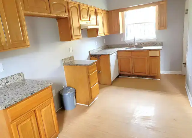 Property at 31 Kent St Unit 1B, Newark, NJ, 07108, 3 beds, 2 baths, [object Object]