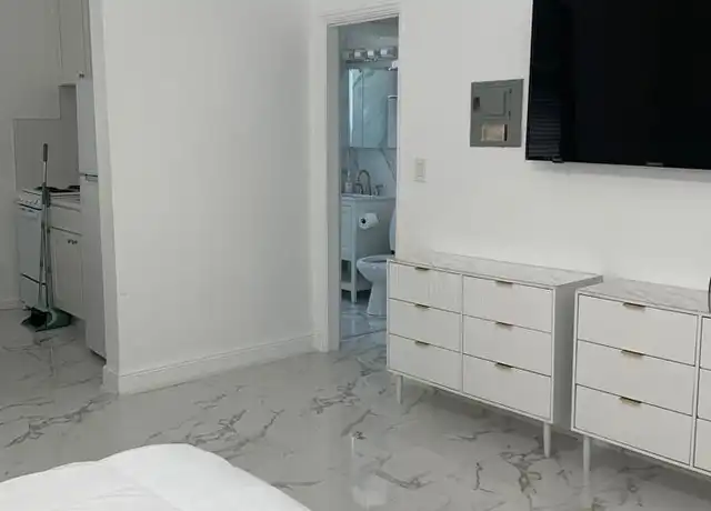 Property at 545 Michigan Ave Unit 8, Miami Beach, FL, 33139, 1 bed, 1 bath, [object Object]