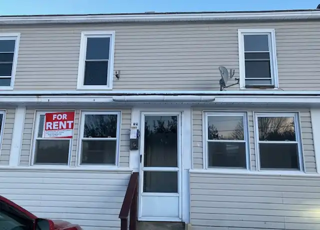 Property at 19 Hildreth St Unit A, Winchester, NH, 03470, 3 beds, 1 bath, [object Object]