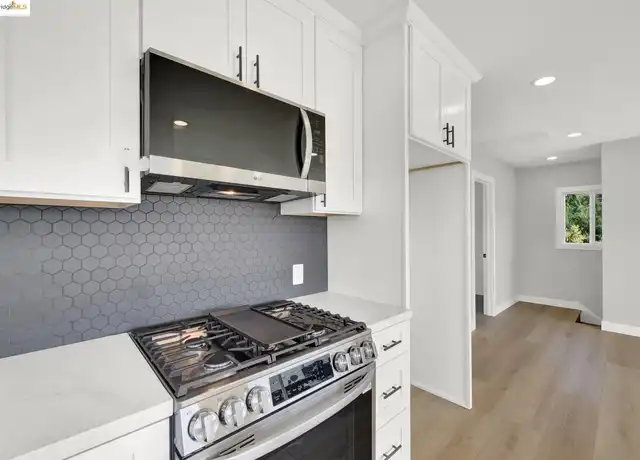 Property at 1120 59th St, Oakland, CA, 94608, 2 beds, 1 bath, [object Object]