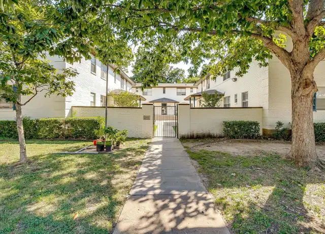 Property at 3417 S University Dr Unit B, Fort Worth, TX, 76109, 2 beds, 1 bath, [object Object]