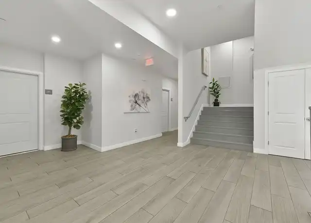 Property at MARKET STREET APARTMENTS - 64 Market St, Lynn, MA, 01901, 0 beds, 1 bath, [object Object]